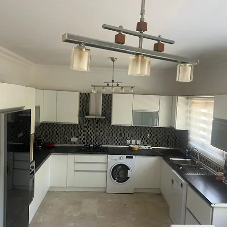 For Rent Villa *